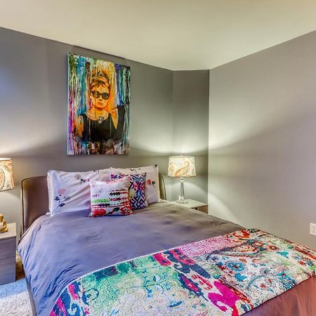 Belltown Court Sunset Suite Сіетл Екстер'єр фото