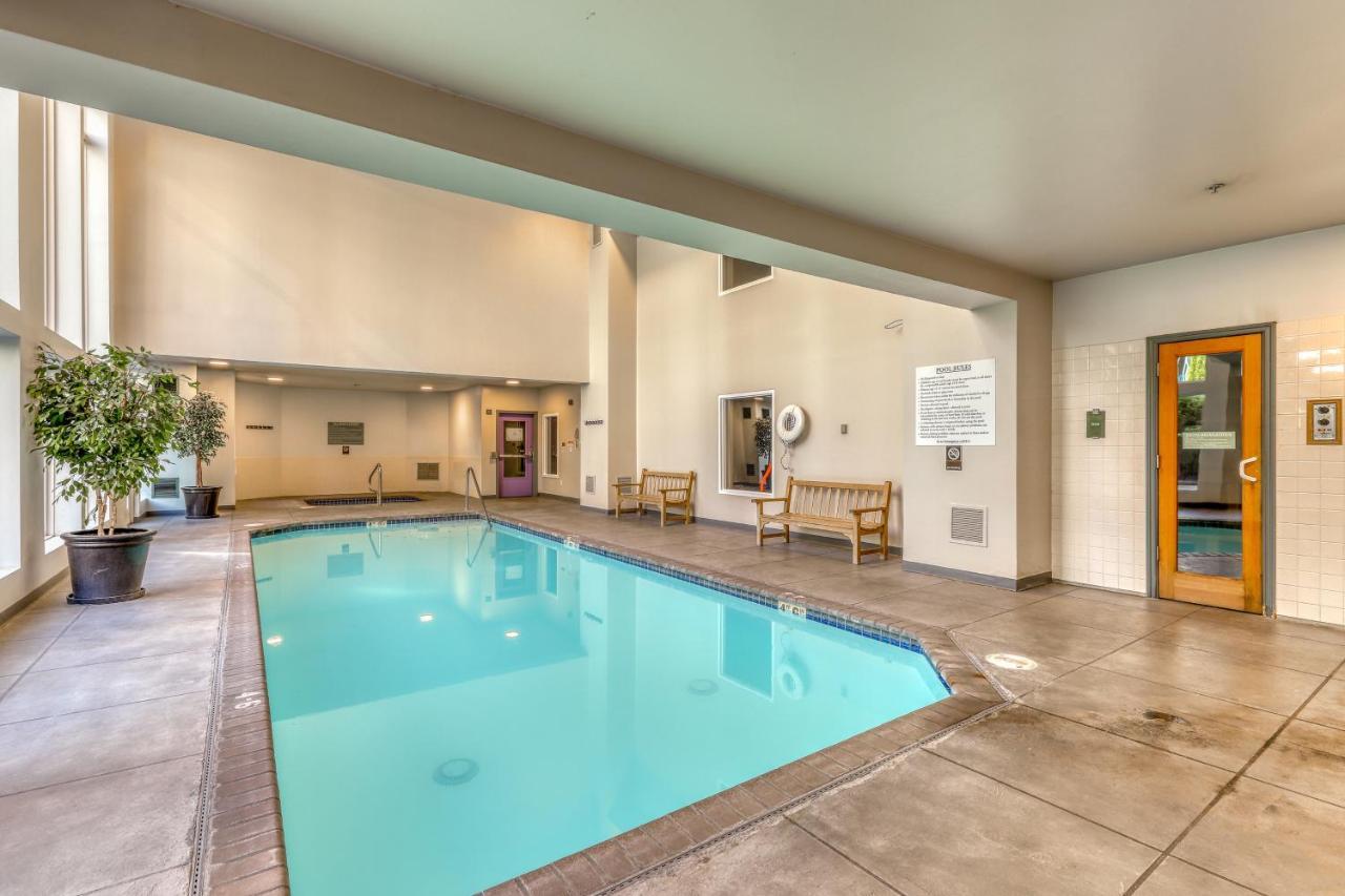 Belltown Court Sunset Suite Сіетл Екстер'єр фото