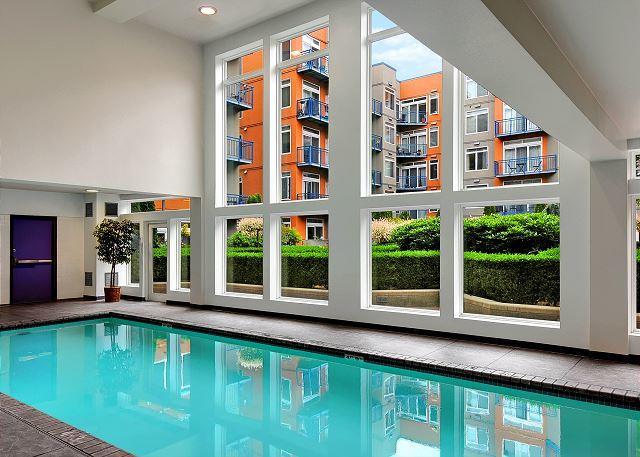 Belltown Court Sunset Suite Сіетл Екстер'єр фото